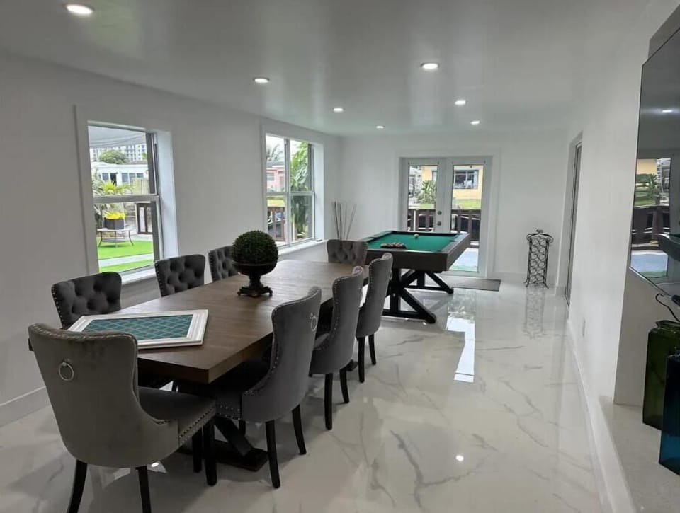 Game room