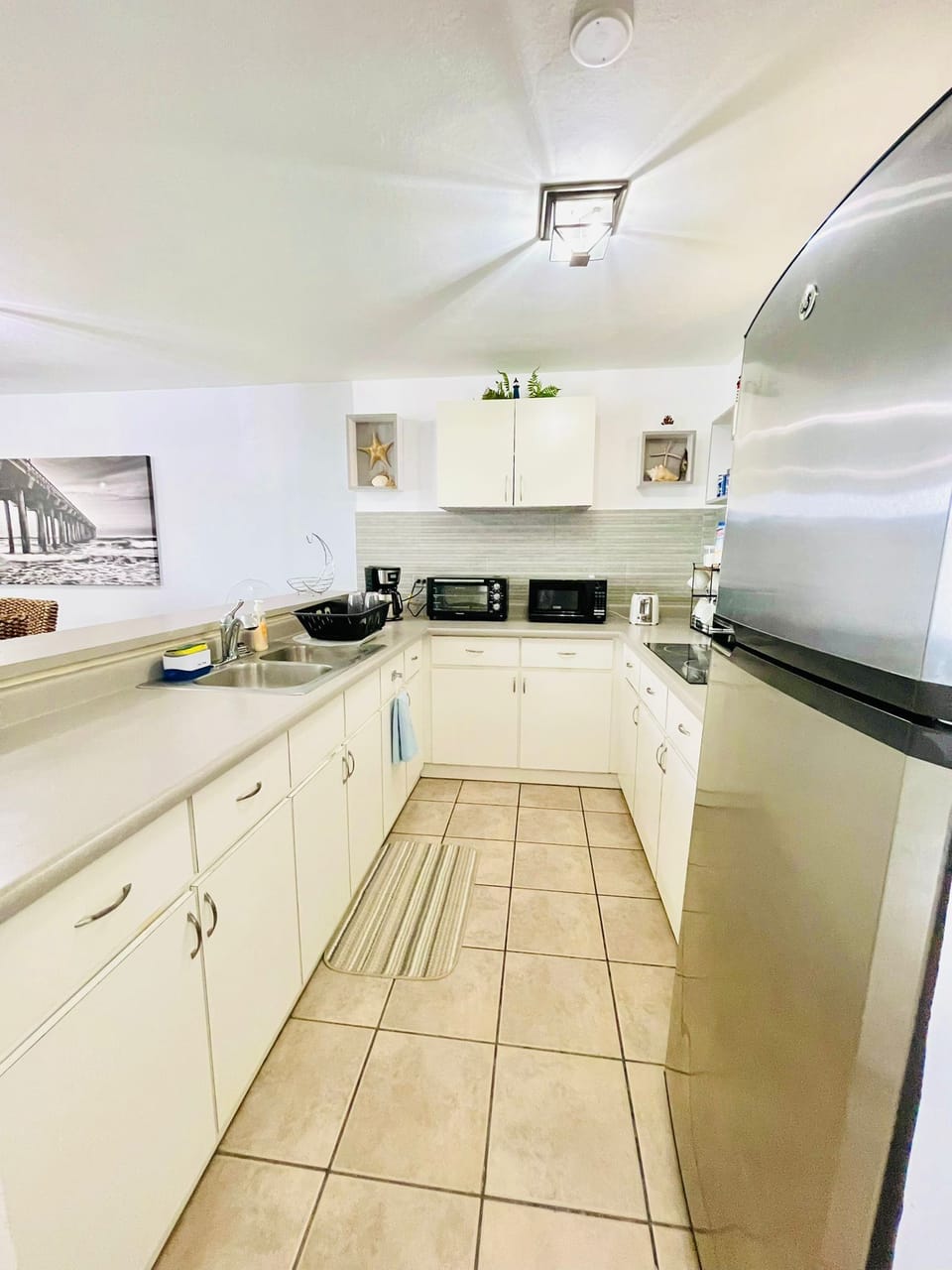 Modern kitchen