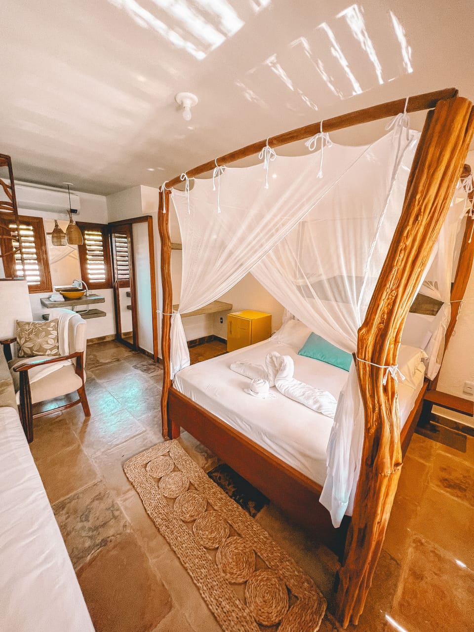 Premium Suite | 1 bedroom, minibar, iron/ironing board, free WiFi
