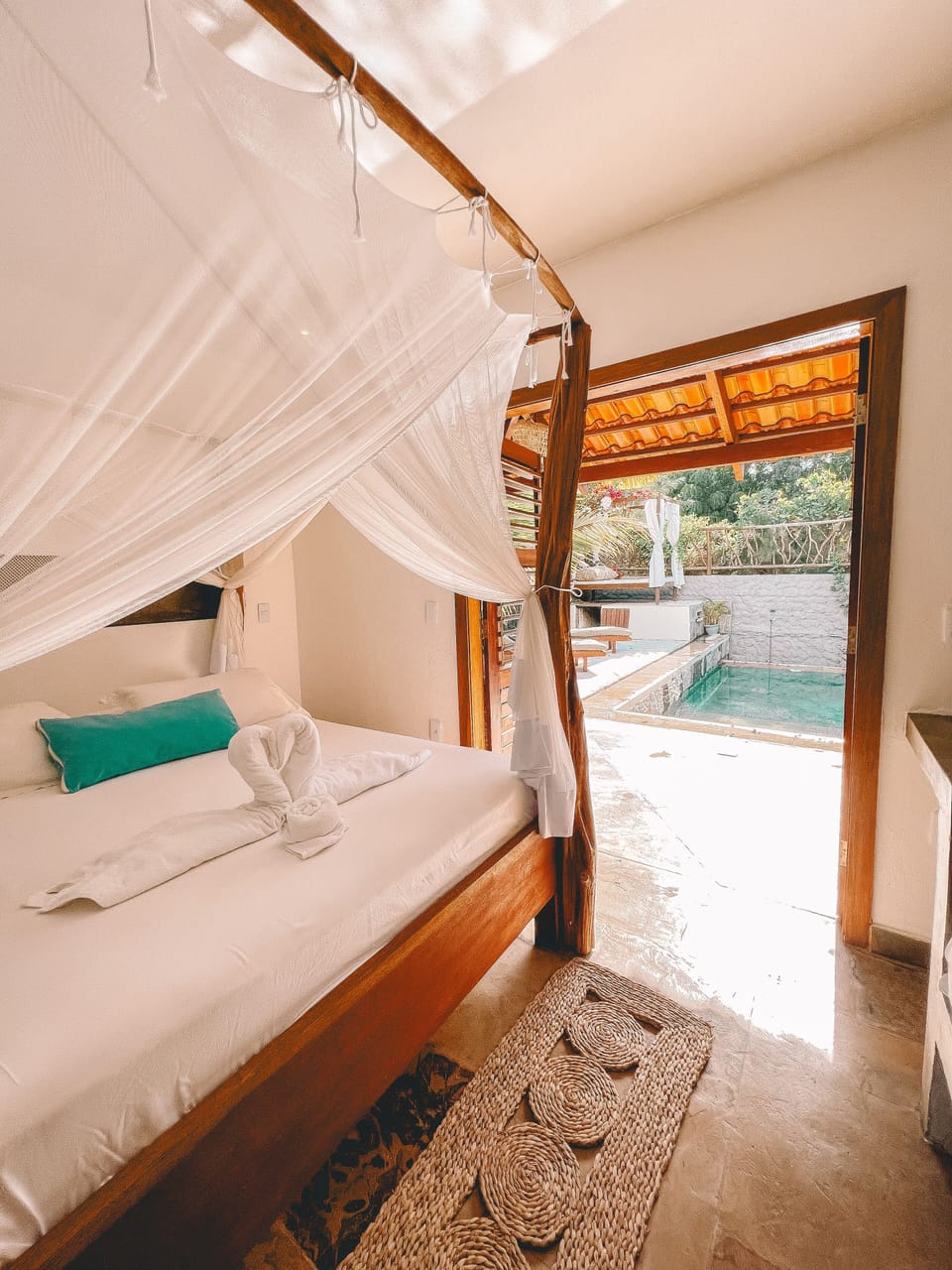 Premium Suite | 1 bedroom, minibar, iron/ironing board, free WiFi