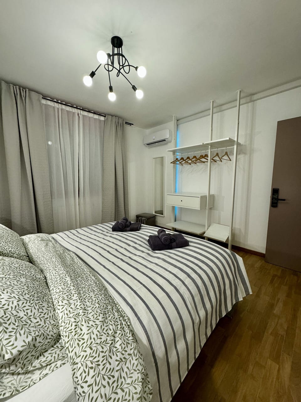 Down comforters, WiFi (free)