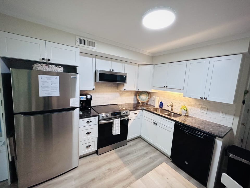 Kitchen and dining area ensures everyone can be part of the conversation.