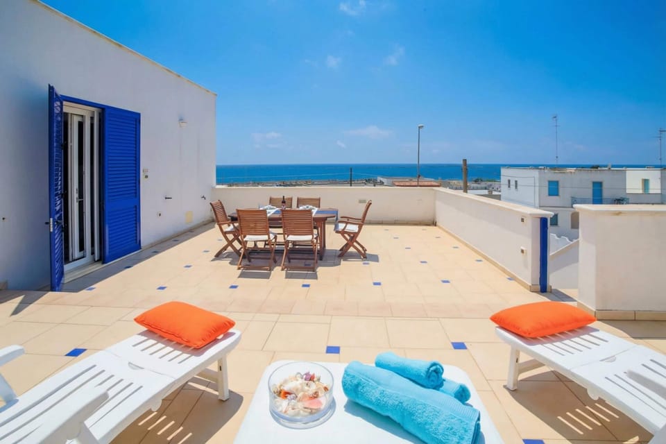 Standard Penthouse, 2 Bedrooms, Balcony (Penthouse Azzurra Sea View Near Beach) | Outdoor dining