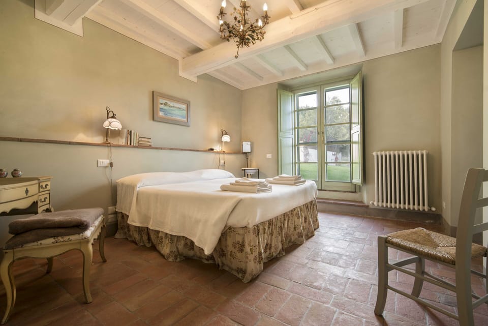 Deluxe Villa, 4 Bedrooms, Private Pool | Iron/ironing board, free cribs/infant beds, free WiFi, bed sheets