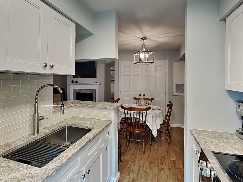 Condo (1 Bedroom) | Property amenity