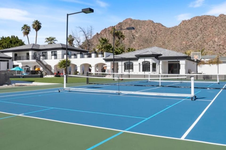Sport court