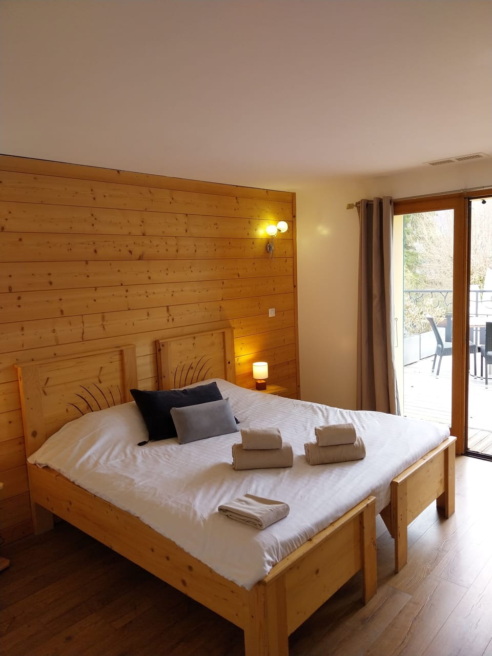 Comfort Room | Free WiFi