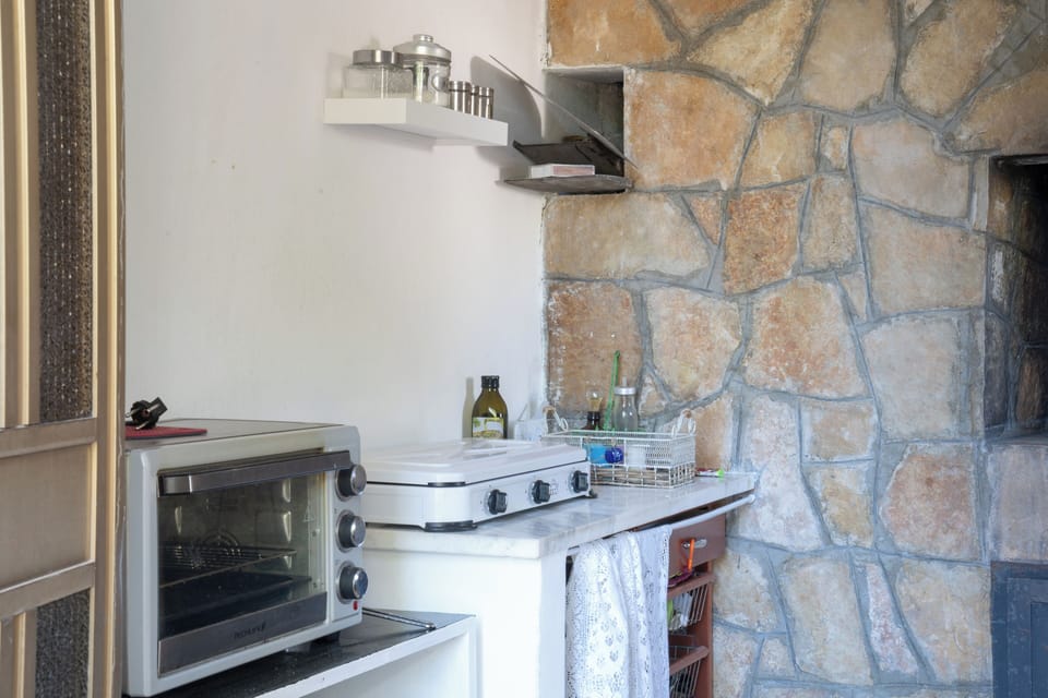 Comfort Quadruple Room | Shared kitchen | Full-size fridge, espresso maker, coffee/tea maker, toaster