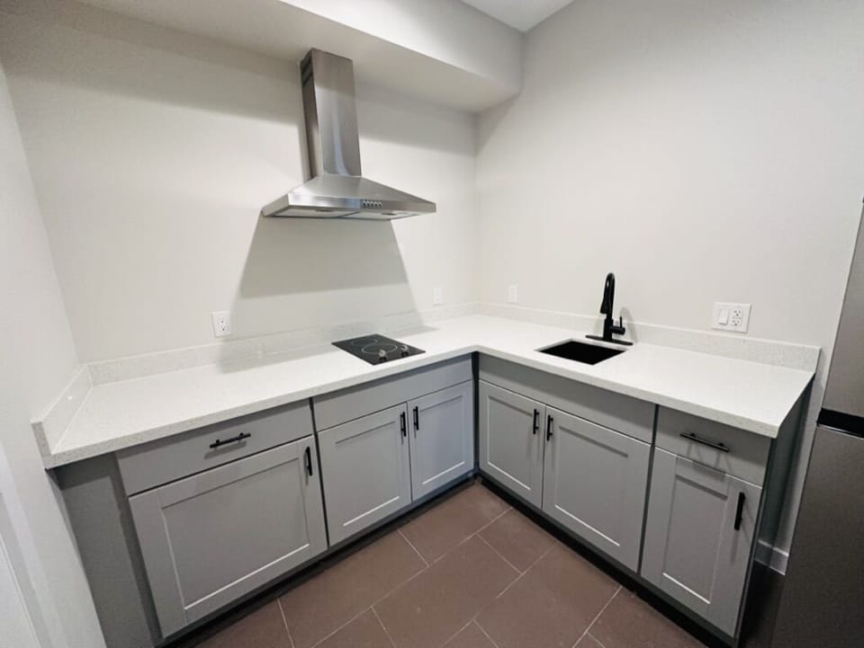 Full-size fridge, microwave