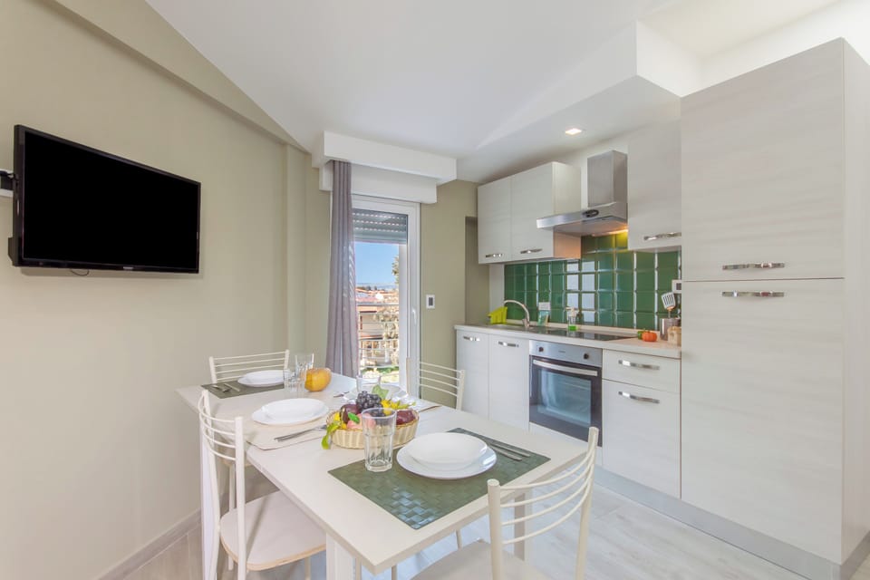 Kitchen and dining area