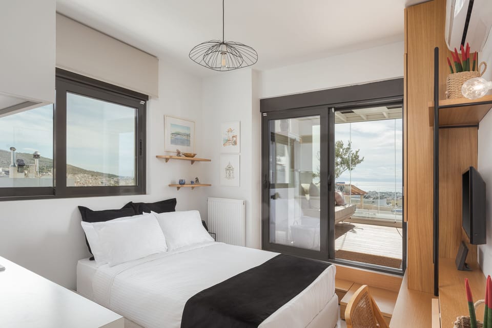 Glyfada Panoramic Penthouse Apartment in South Athens