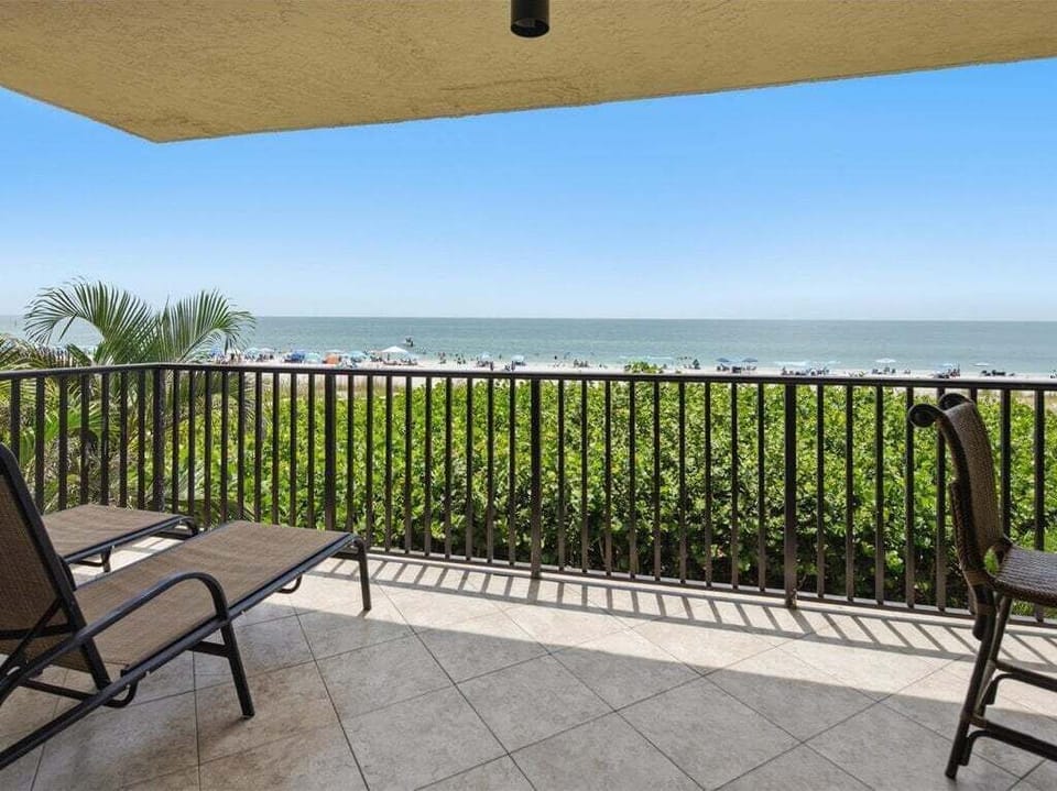balcony beach view