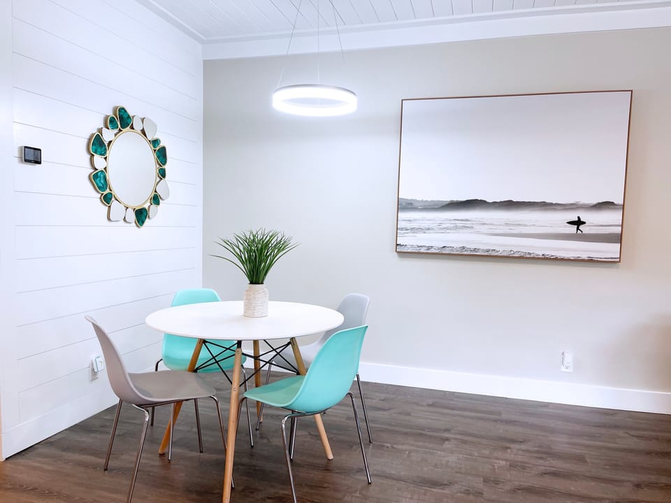 House, 2 Bedrooms | Dining