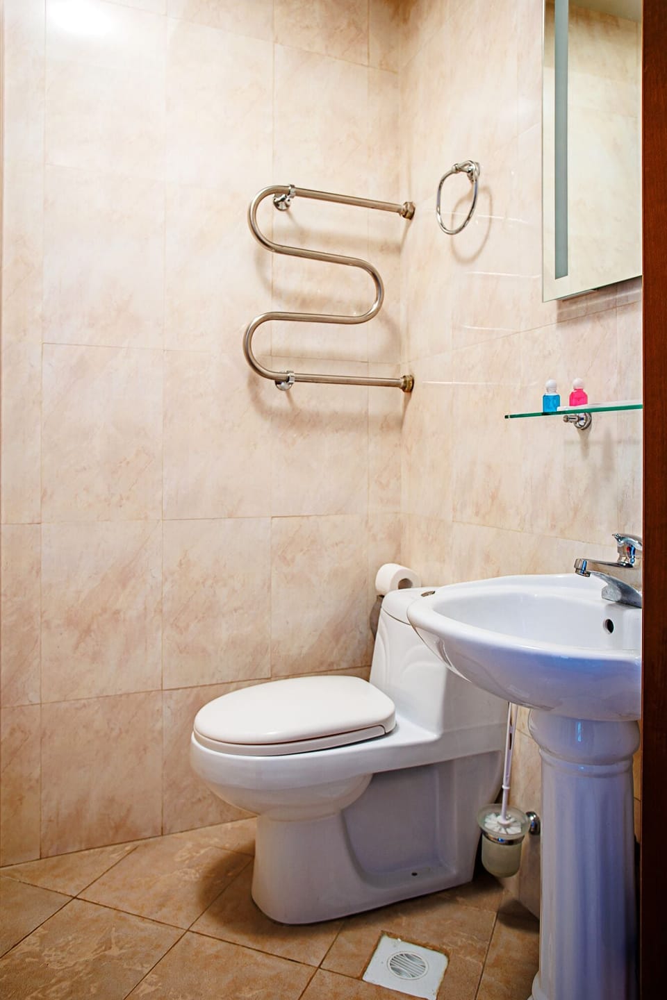 Standard Double Room | Bathroom | Towels