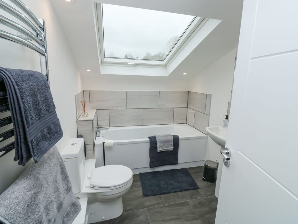 Springwell Lodge Cottage in Exeter