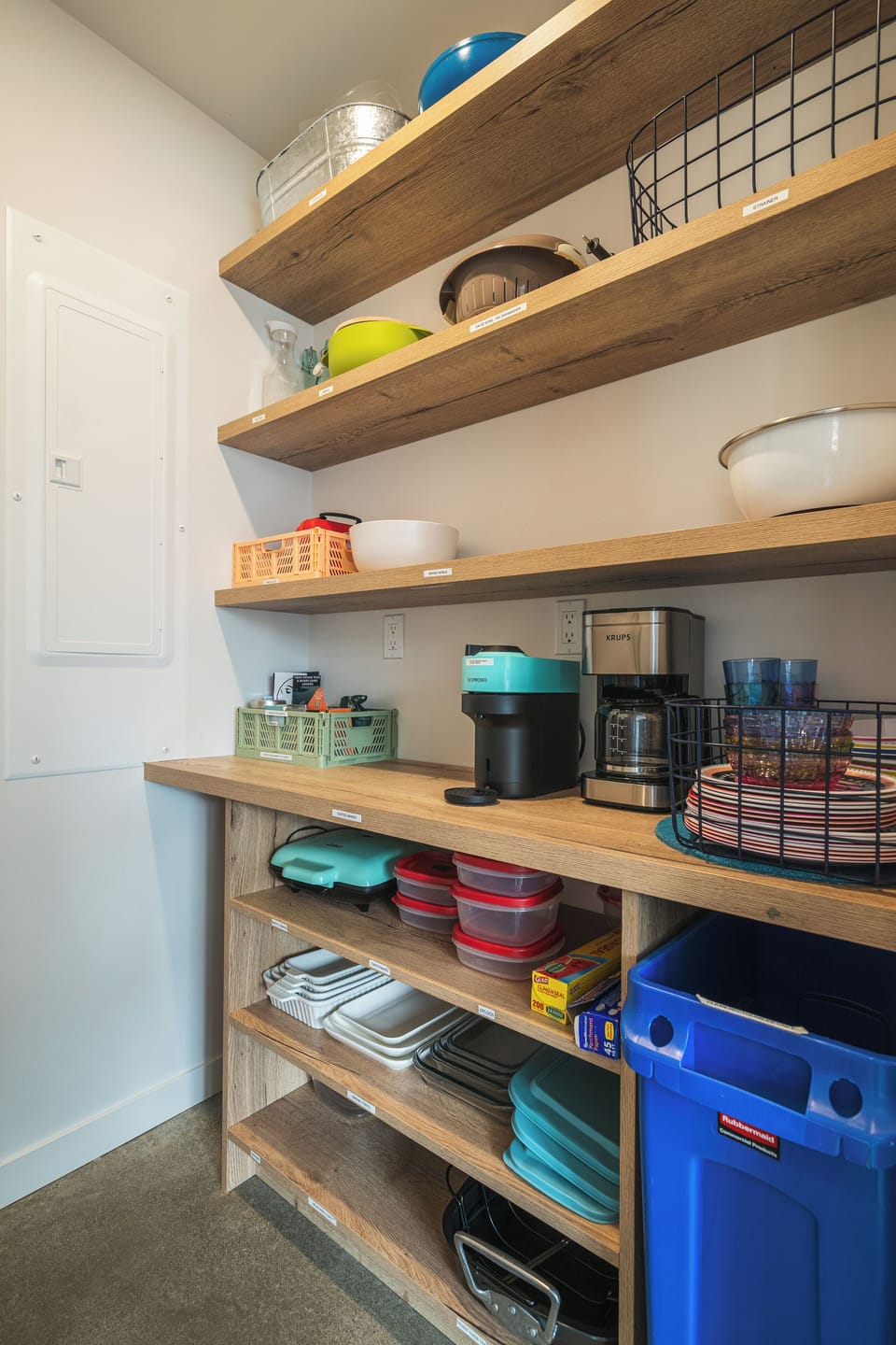 Ample pantry with all the amenities