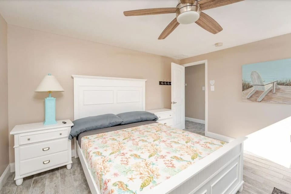 Bedroom 2B