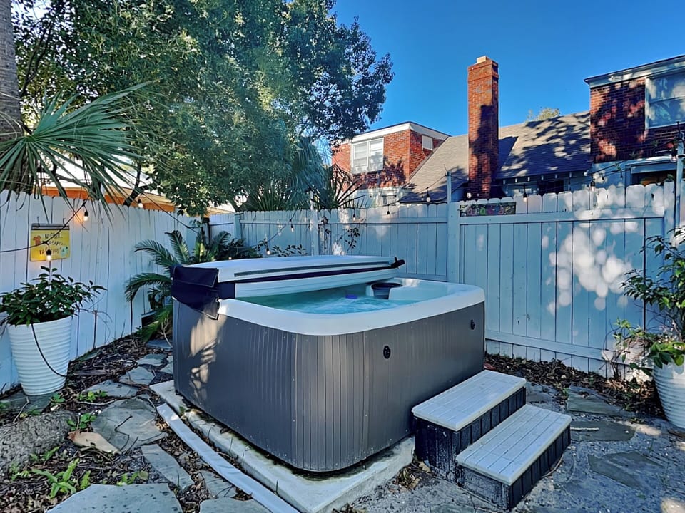 Private Hot Tub