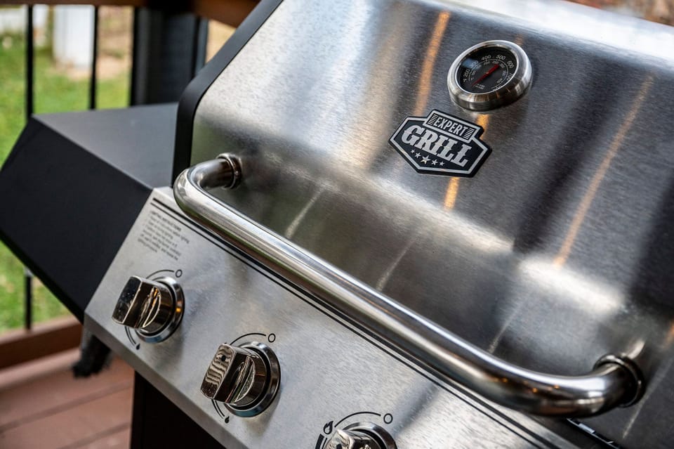 Enjoy grilling on the deck with a mountain view