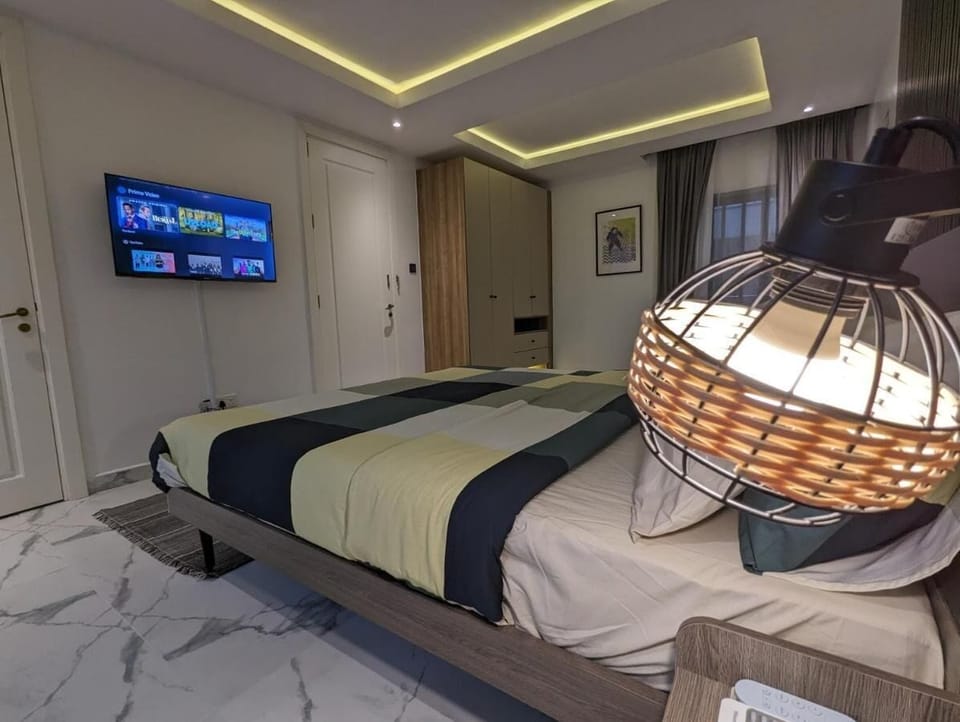 Economy Room | Desk, free WiFi