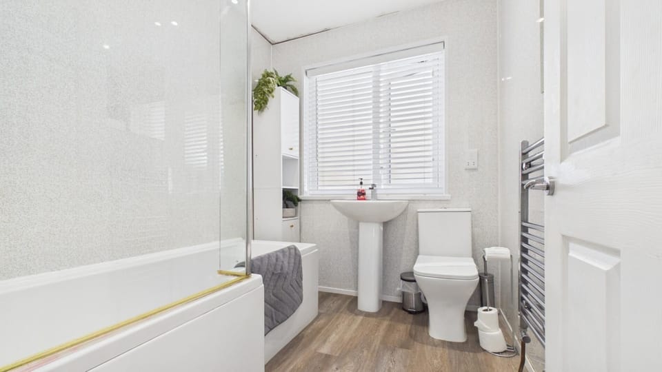Charlton Mews - 2 Bedroom Apartment - Tenby (29266)