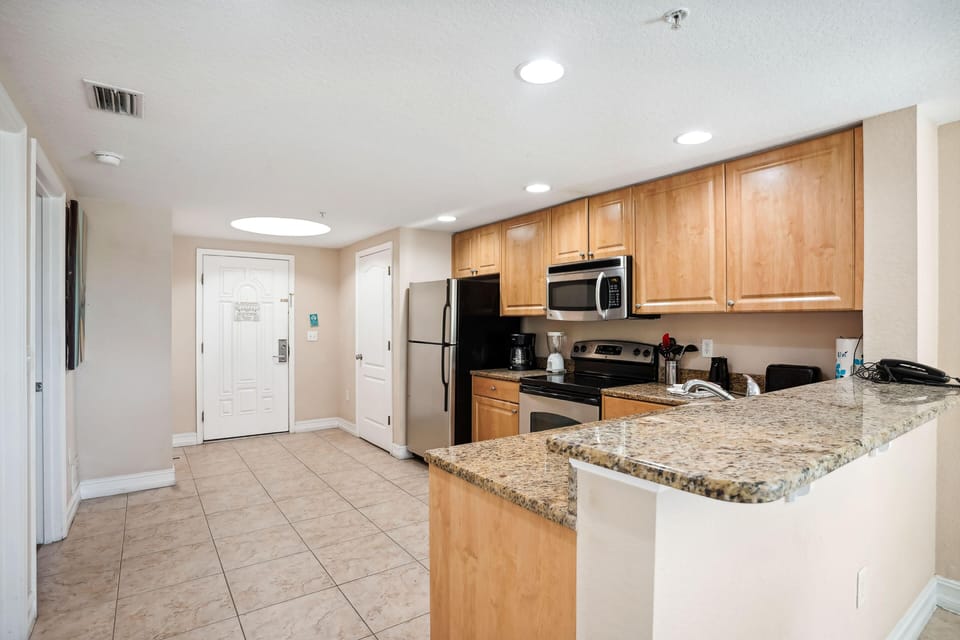 Condo, Multiple Beds (Crystal Palms 201) | Private kitchen | Oven, toaster