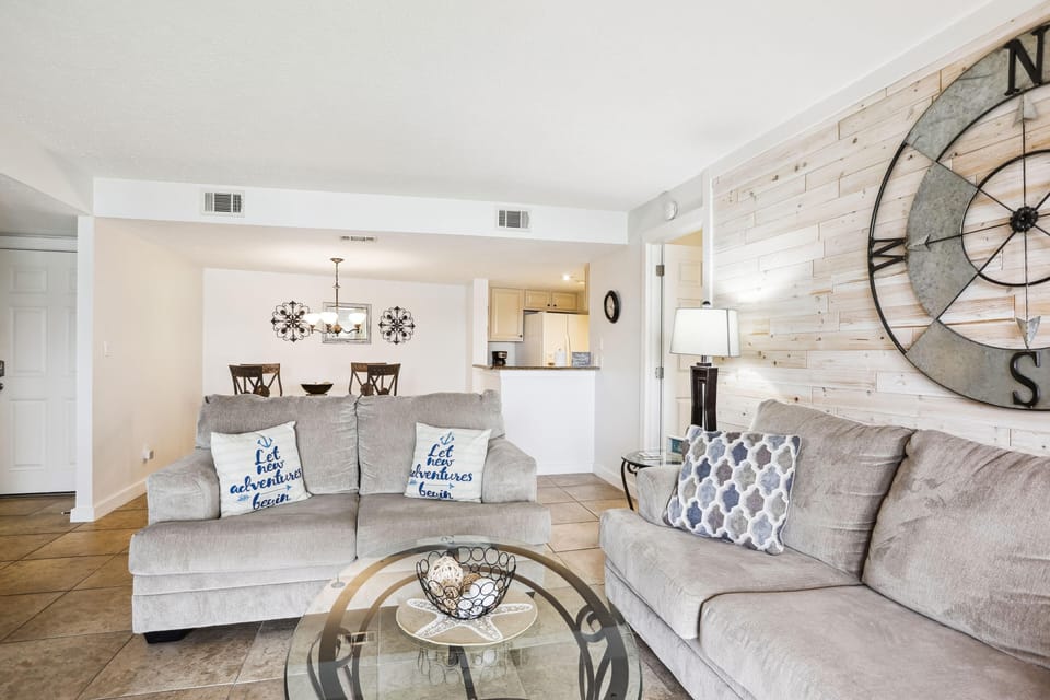 Condo, 1 King Bed (Land's End 1-208 Bay Front - Premier) | Living area | TV