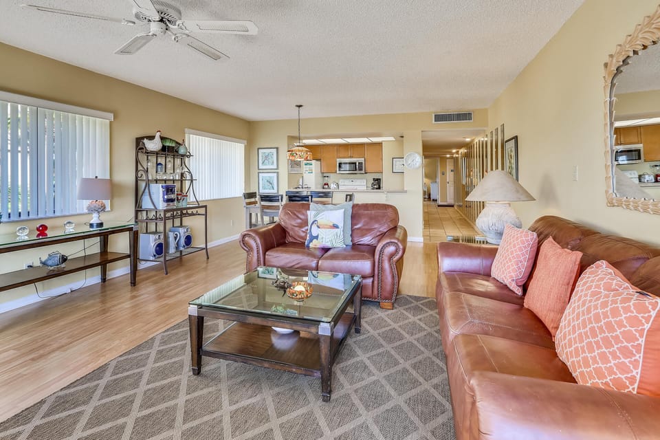Condo, 1 King Bed (Land's End 10-205 Beach Front) | Living area | TV