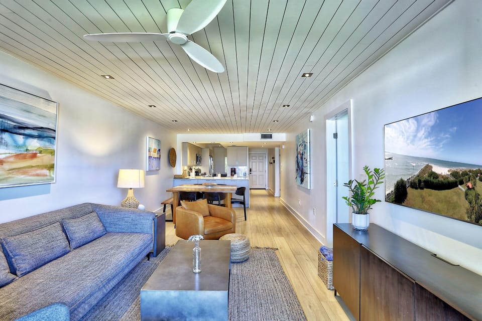 Condo, Multiple Beds (Land's End 11-203 Beach Front - Premi) | Living area | TV