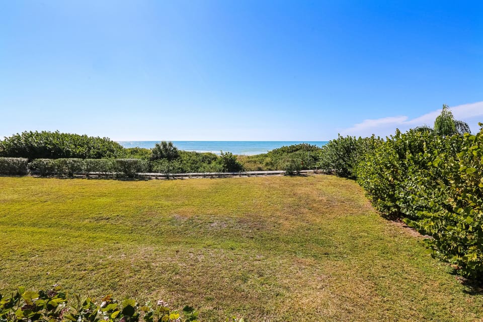 Condo, 1 King Bed with Sofa bed (Land's End 11-207 Beach Front) | Miscellaneous