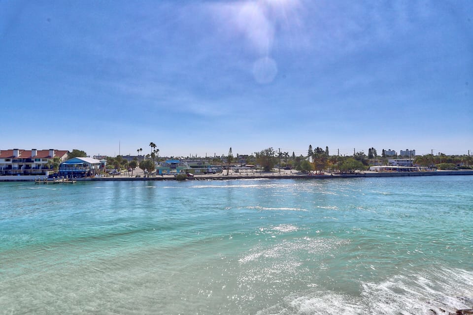 Condo, Multiple Beds (Land's End 4-304 Bay Front - Premier) | Miscellaneous