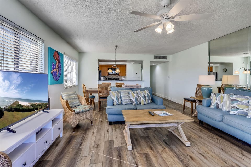 Condo, Multiple Beds (Land's End 4-406 Bay Front) | Living area | TV
