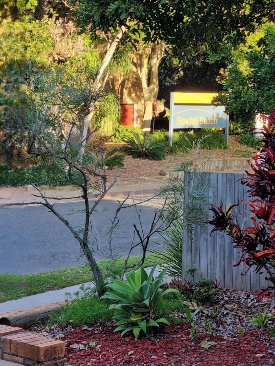 Opposite Main Beach Access