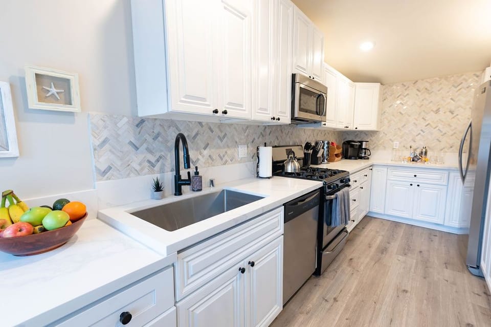 Create culinary delights in our fully-equipped kitchen. Cook up a storm and enjoy dining experiences at home.
