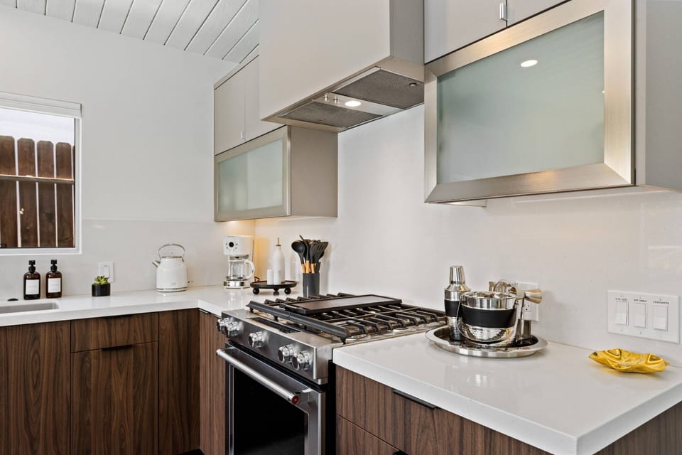 Kitchen Stove