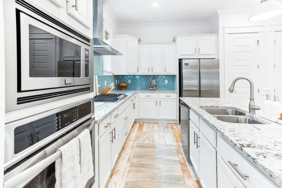 Enjoy cooking with family in the gourmet kitchen!
