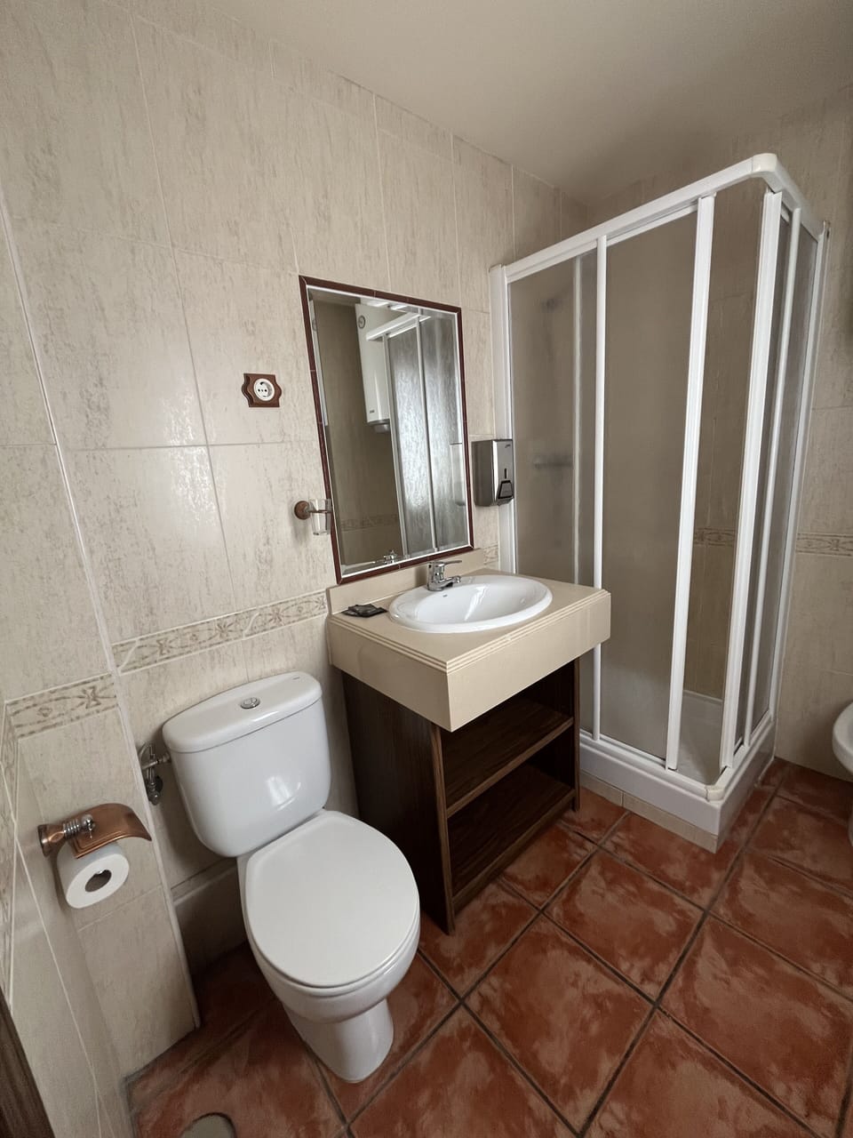 Double or Twin Room | Bathroom