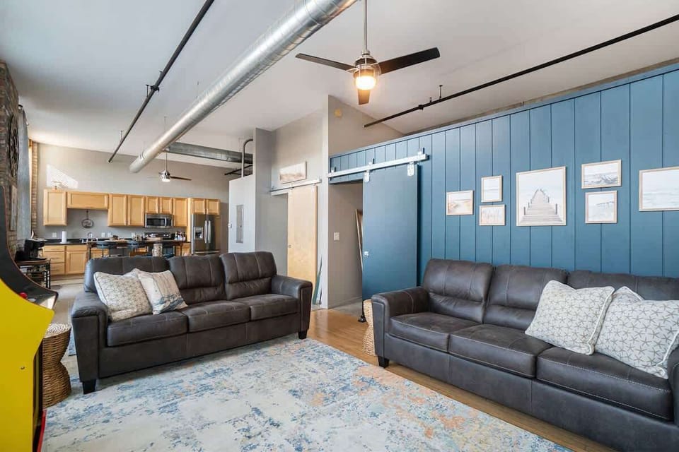 Unwind in Style After a Day Out in SoHa with The Shoreline Vibe`s Two Queen Sleeper Sofas