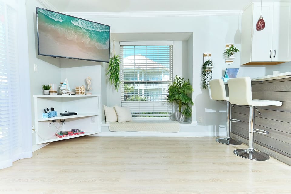 SBD212 Bungalow 6 - TV & Breakfast Bar