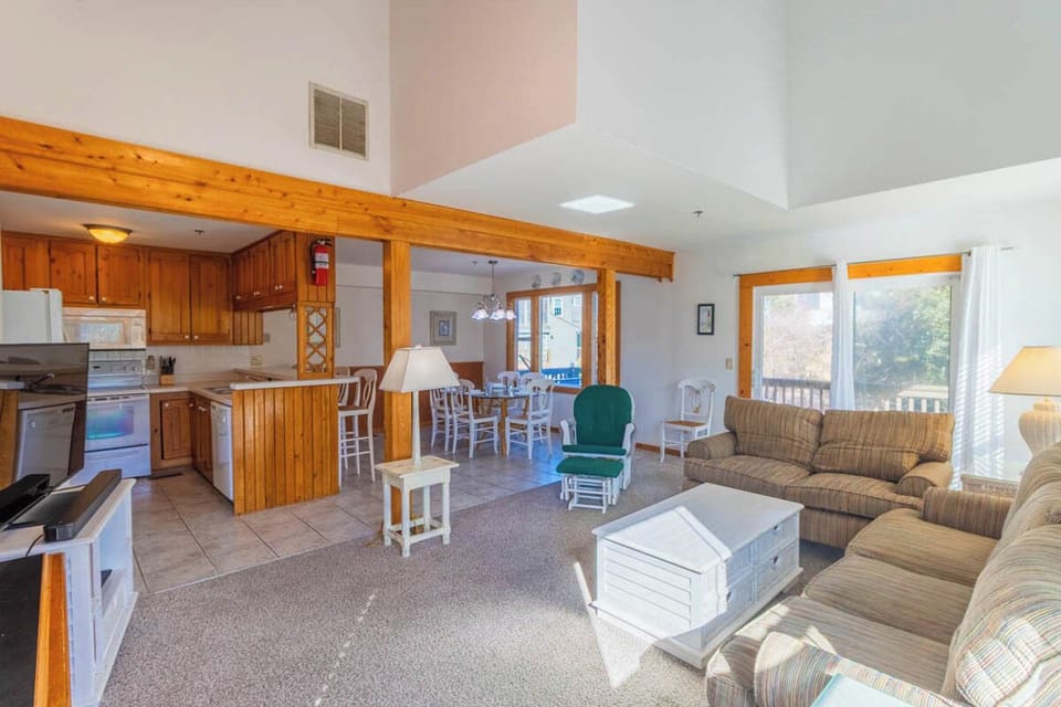 Mid Level Living Area
