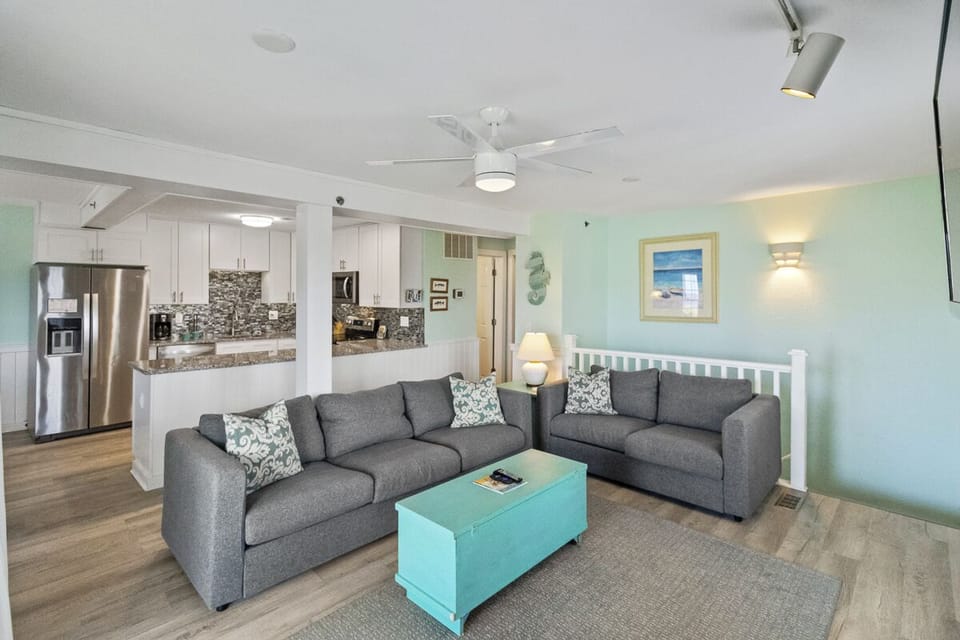Top Level Living Area
