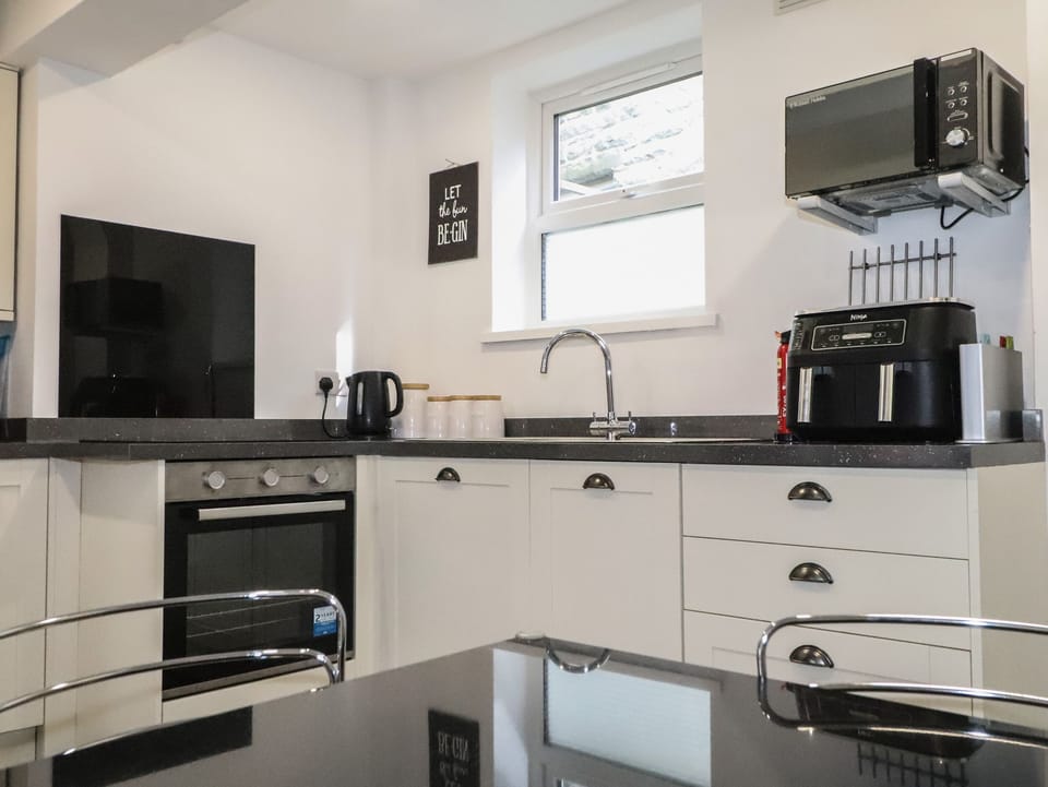 Fridge, dishwasher, electric kettle, toaster