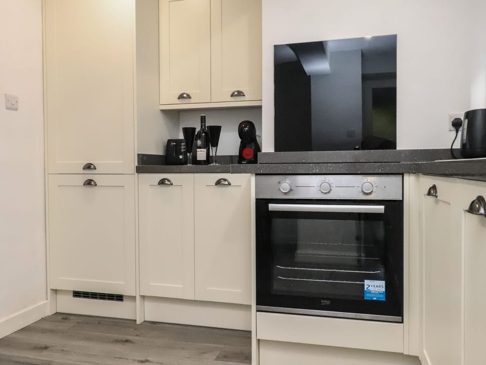 Fridge, dishwasher, electric kettle, toaster