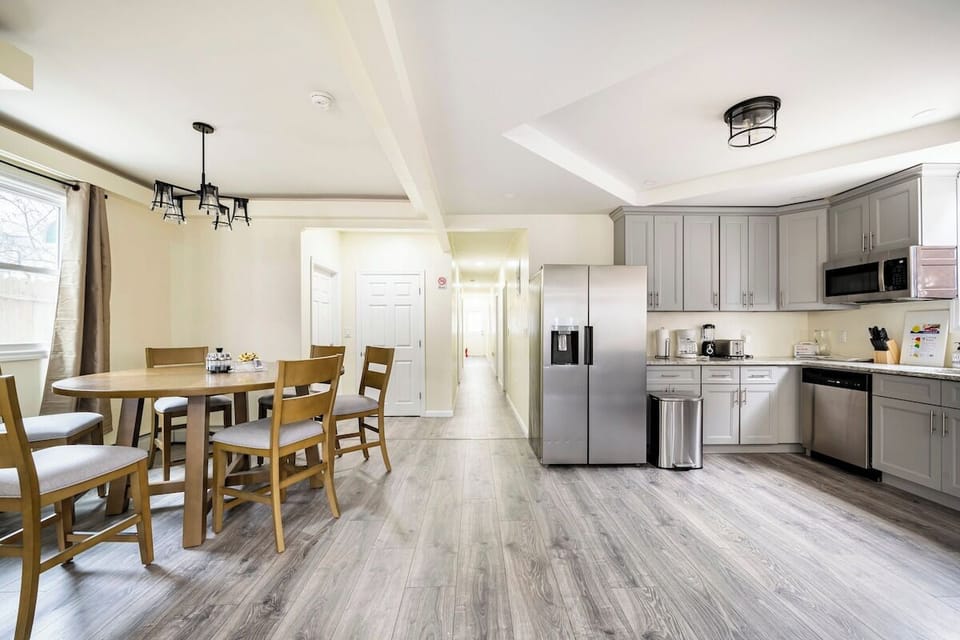 Kitchen & Dining-Perfect for creating and sharing delicious meals