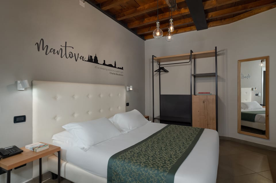 In-room safe, desk, free WiFi, bed sheets