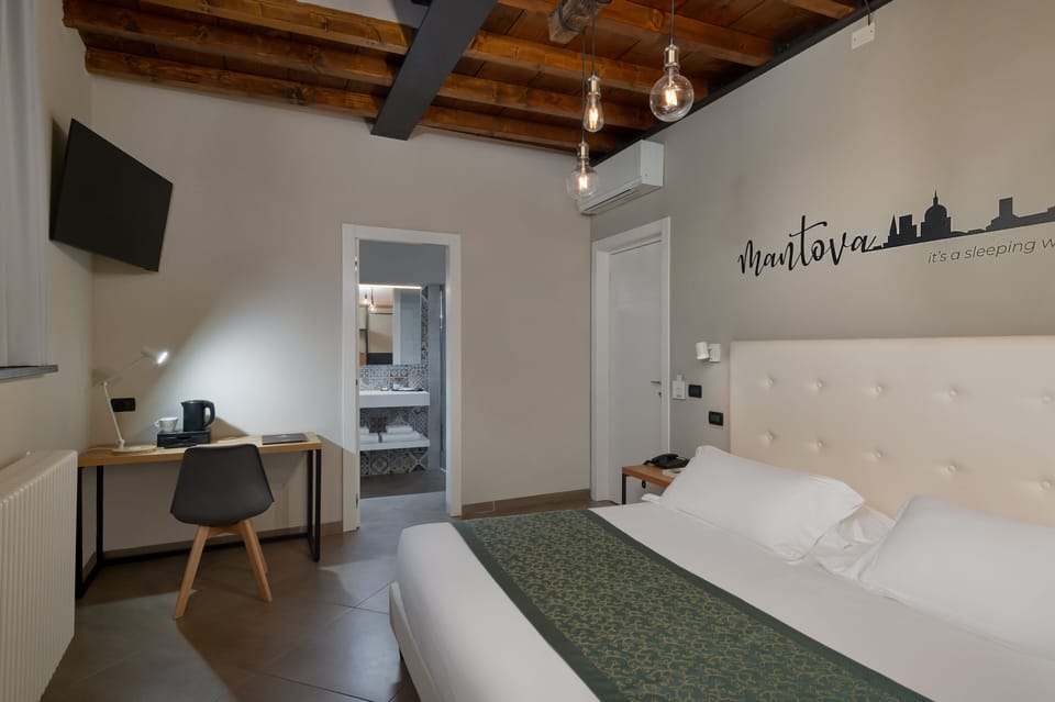 In-room safe, desk, free WiFi, bed sheets