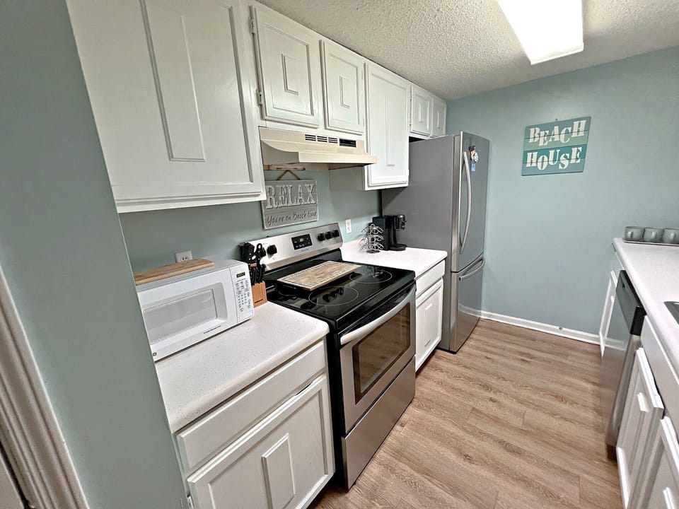Condo, Multiple Beds, Patio, Ocean View (Gulf View 14) | Private kitchen