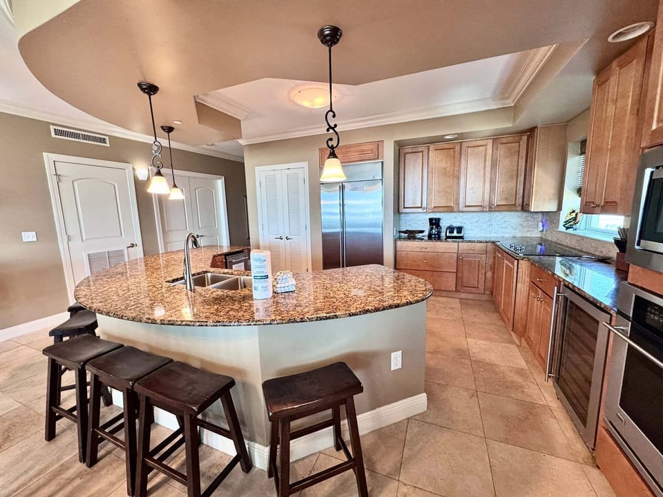 Condo, Multiple Beds, Balcony (Mustique 302) | Private kitchen | Coffee/tea maker