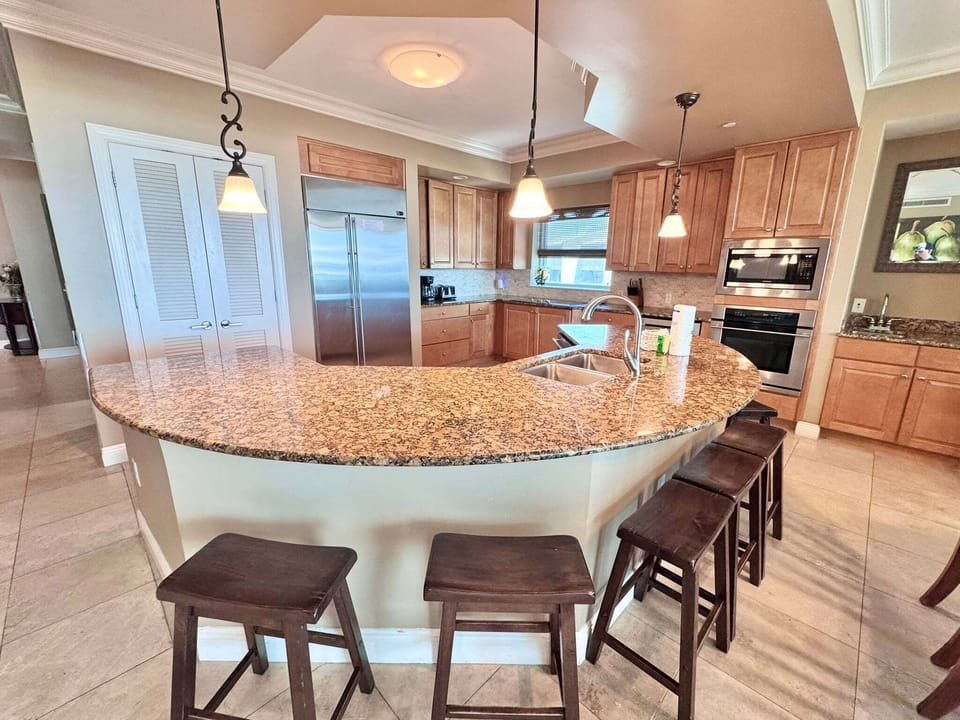 Condo, Multiple Beds, Balcony (Mustique 302) | Private kitchen | Coffee/tea maker