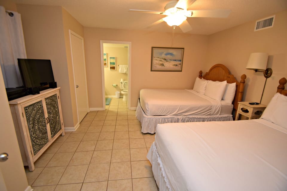 Condo, Multiple Beds, Pool Access (Phoenix East 510) | 2 bedrooms, individually decorated, individually furnished, bed sheets